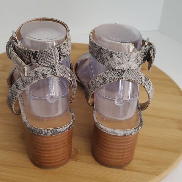 J. Crew Snake Print Square Heel Strappy Sandals Women's Shoe Size 8.5 - Picture 5 of 10